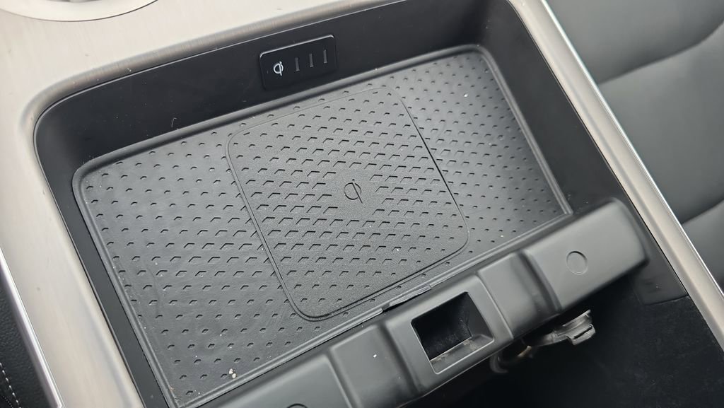 Used 2026 Genesis GV70 2.5T Select AWD/4WD image 9