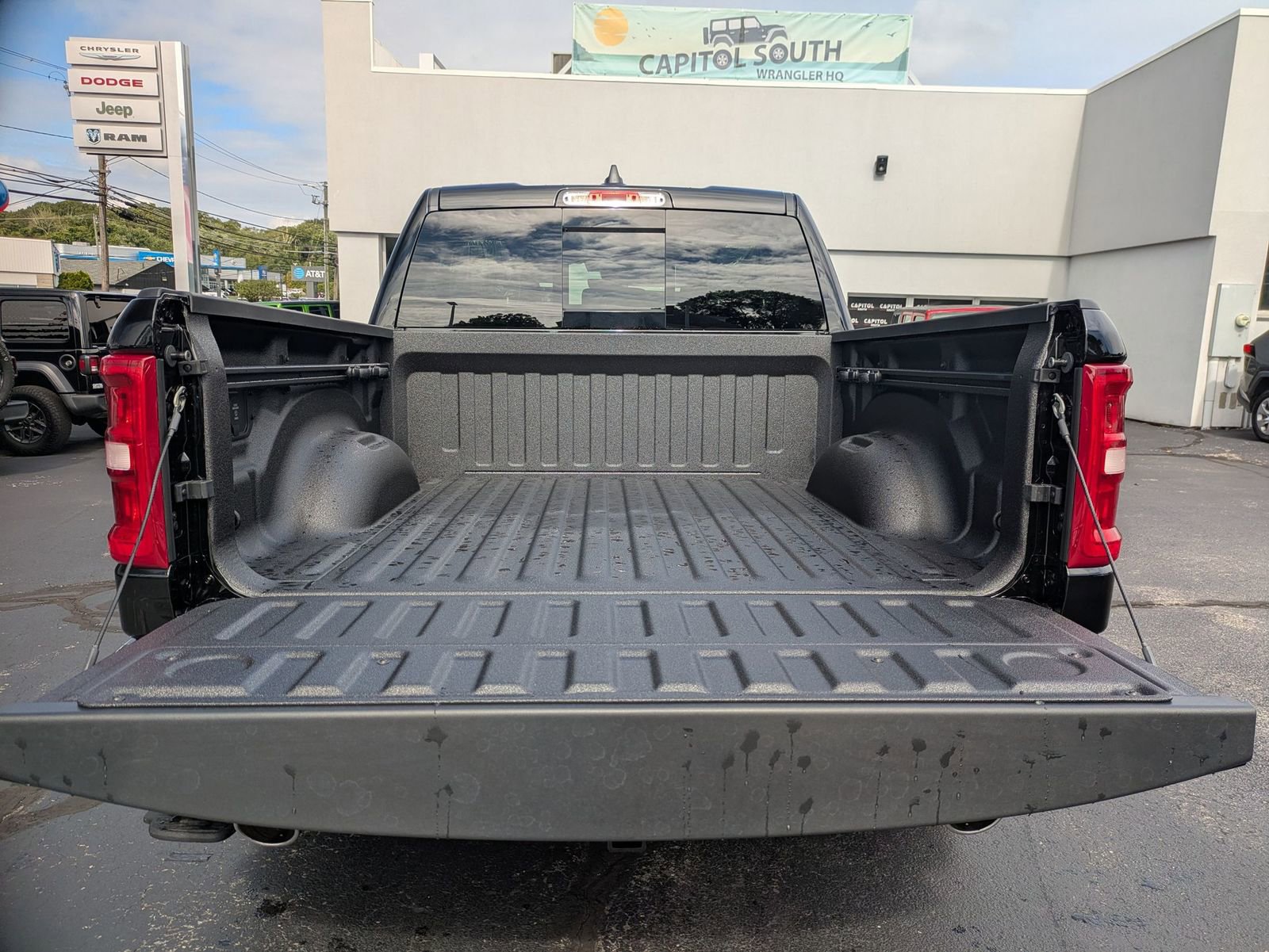 New 2026 RAM 1500 Laramie w/ Bed Utility Group image 34