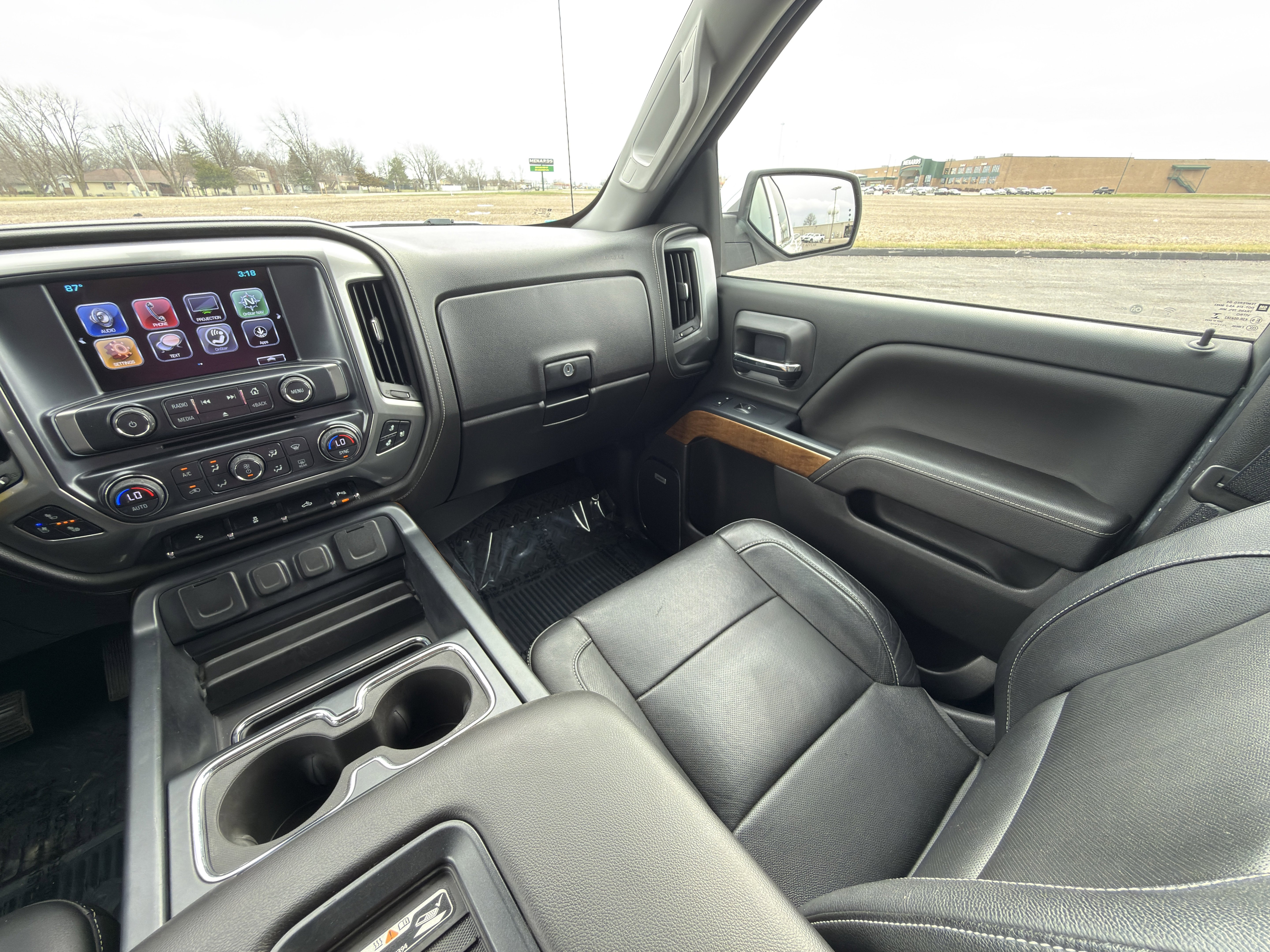 Used 2017 Chevrolet Silverado 1500 LTZ w/ Sport Package image 32