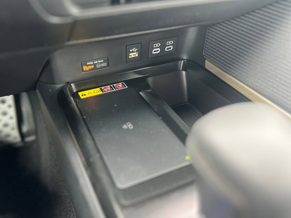 New 2026 Toyota Camry SE w/ Convenience Package image 14