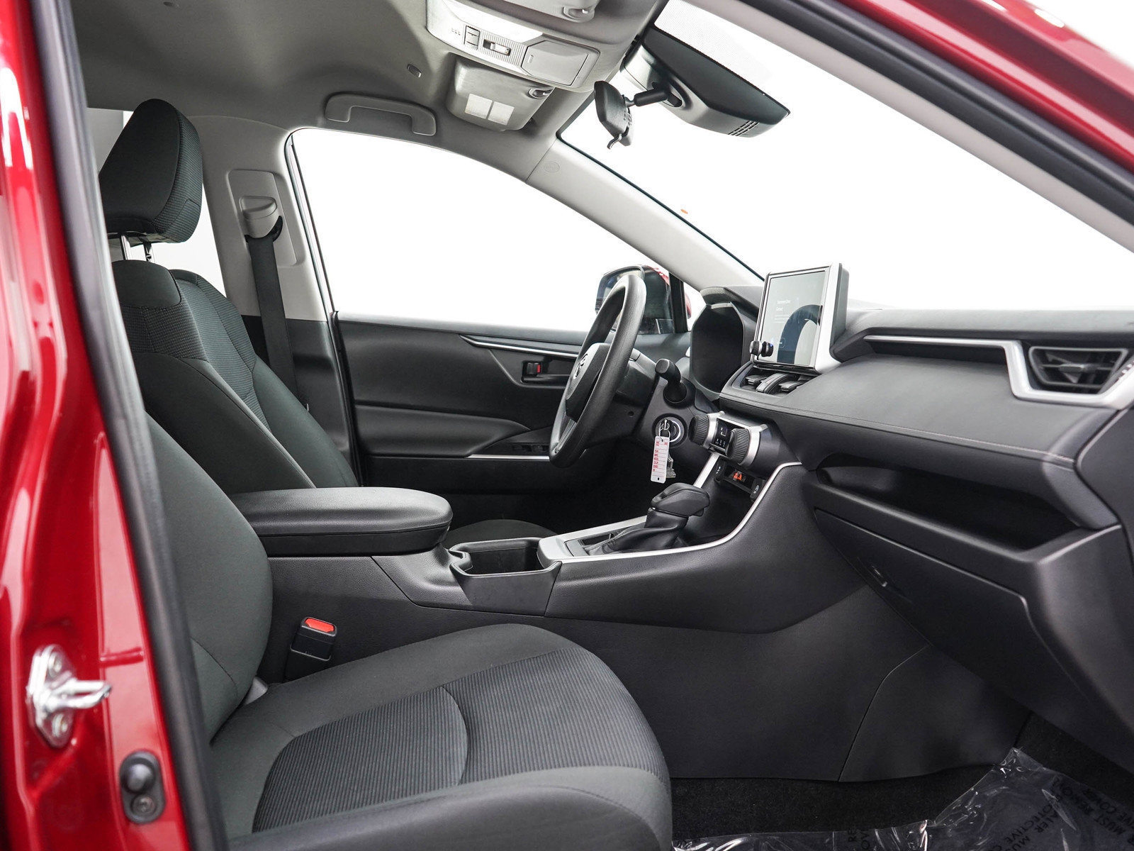 Used 2024 Toyota RAV4 LE AWD/4WD image 12