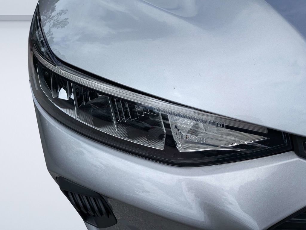 Used 2023 Ford Escape ST-Line w/ Cold Weather Package image 9