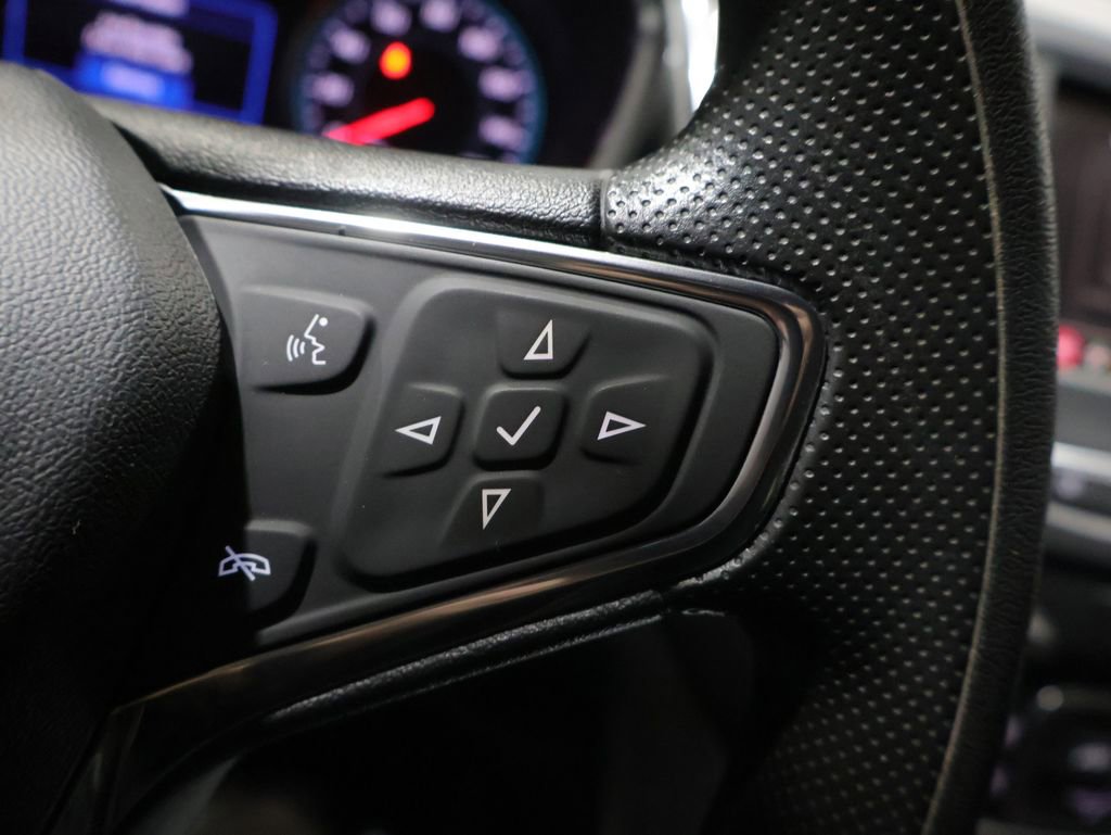 Used 2020 Chevrolet Equinox LT image 34