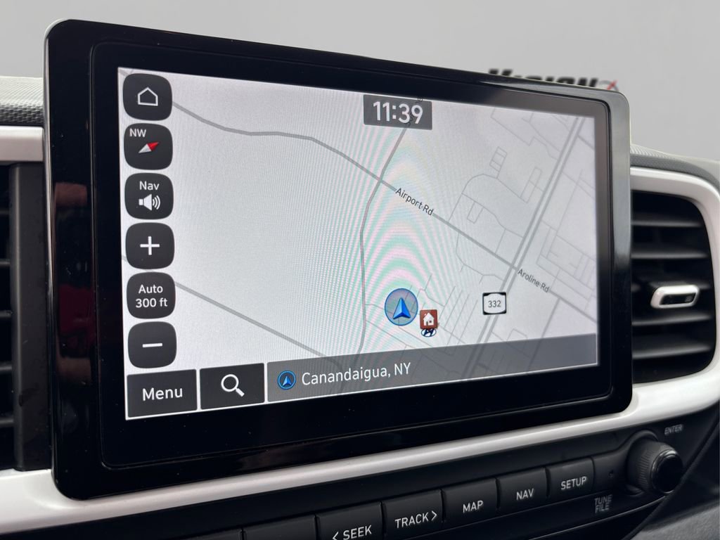 Certified 2023 Hyundai Venue Limited w/ Cargo Package image 26