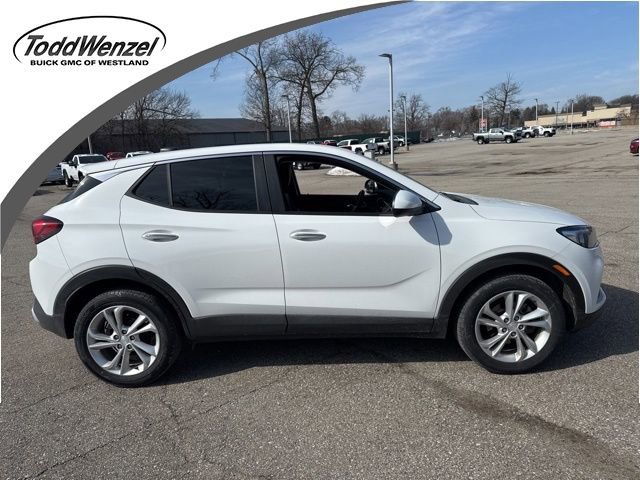 Certified 2023 Buick Encore GX Preferred w/ Cold Weather Comfort Package image 1