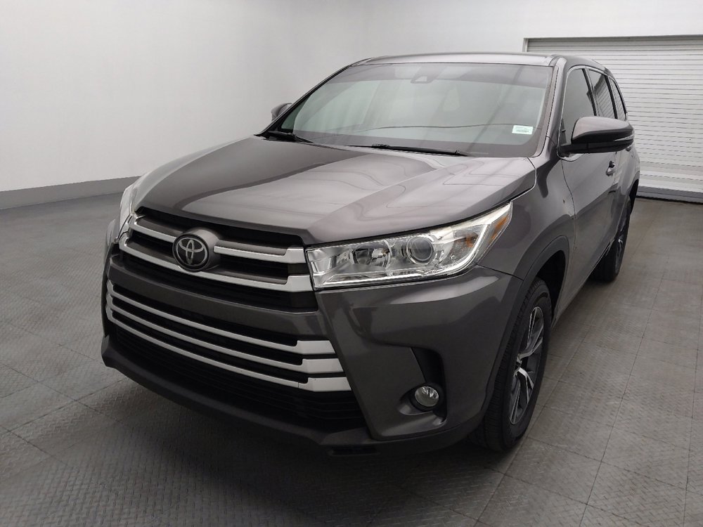 Used 2018 Toyota Highlander Plus FWD image 15