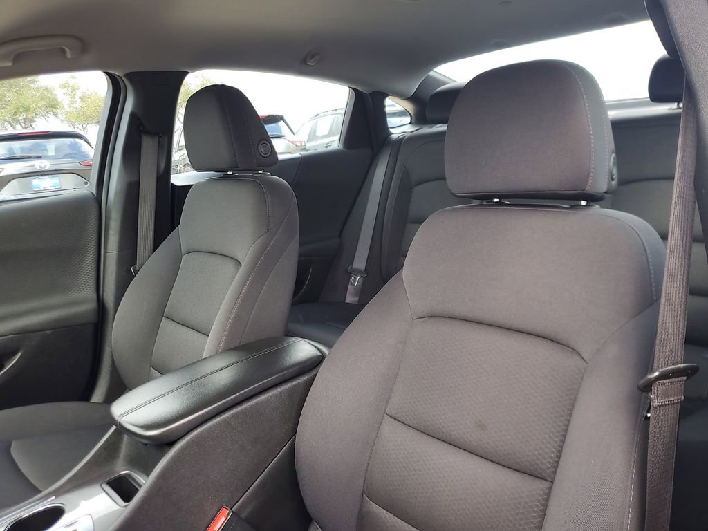 Used 2024 Chevrolet Malibu LT image 13