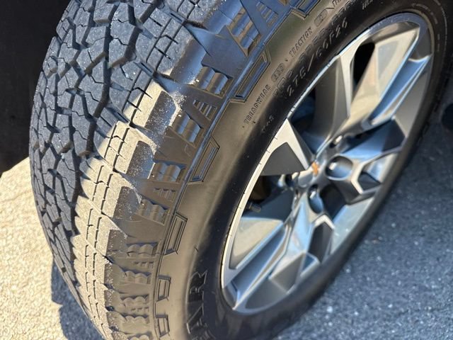 Used 2026 Chevrolet Silverado 1500 LT AWD/4WD image 7