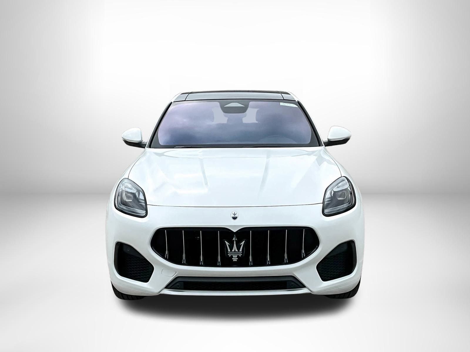 Used 2024 Maserati Grecale GT image 2
