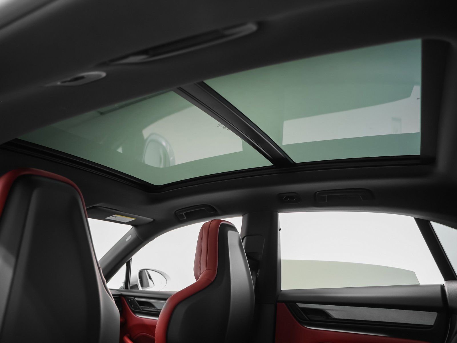 New 2025 Porsche Macan 4S Electric image 53