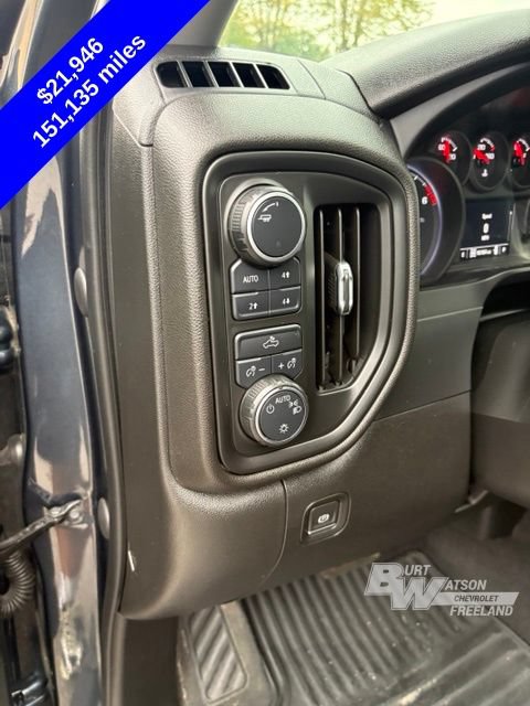 Used 2020 Chevrolet Silverado 1500 Custom Trail Boss w/ Custom Convenience Package AWD/4WD image 14