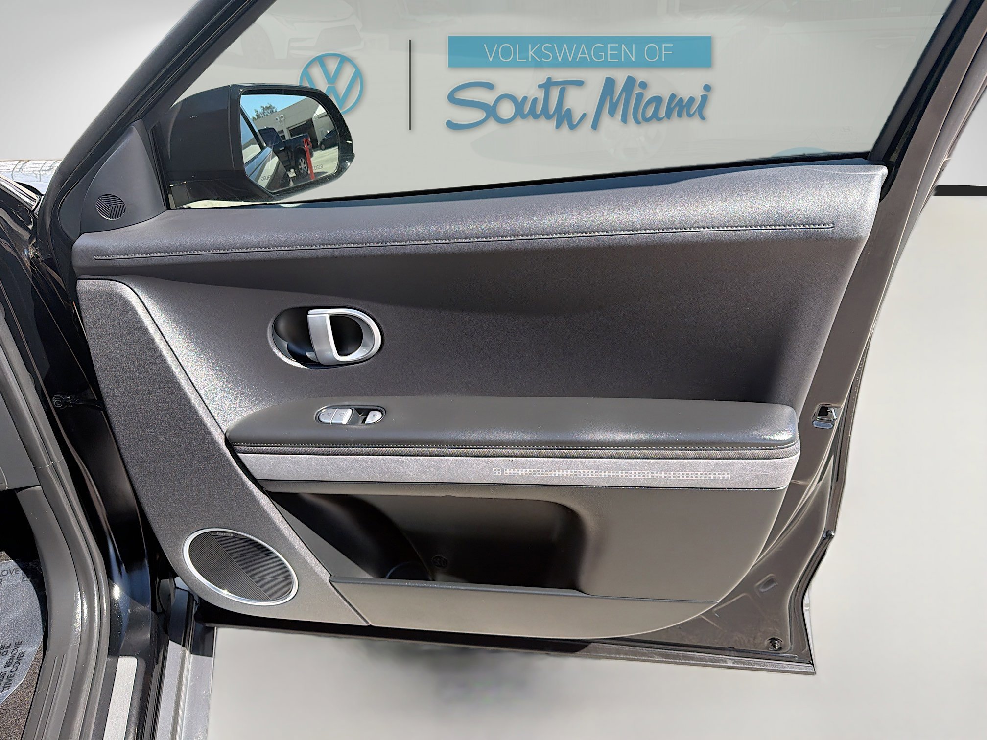 Used 2023 Hyundai Ioniq 5 Limited image 33