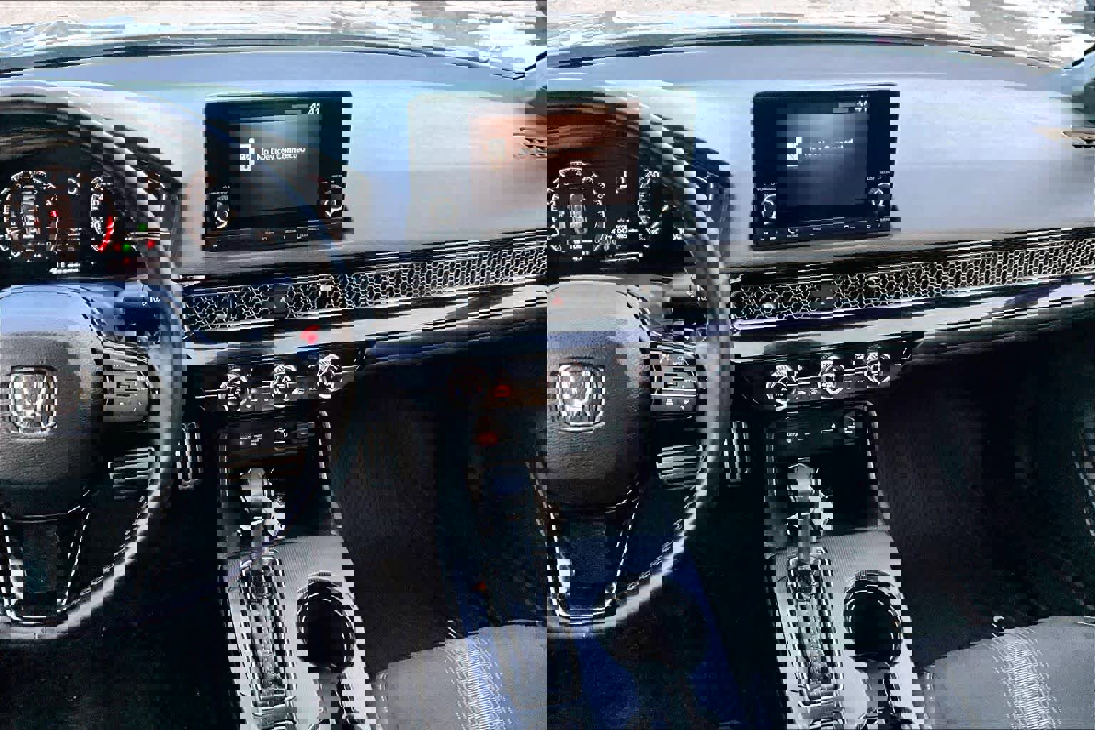 Used 2023 Honda Civic Sport image 6