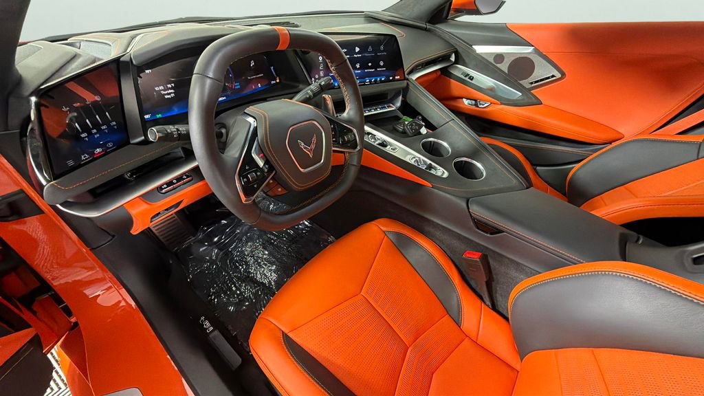 Used 2026 Chevrolet Corvette Stingray Premium Cpe w/ 3LT RWD image 18