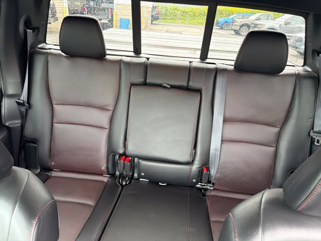 Used 2025 Honda Ridgeline Black Edition image 32