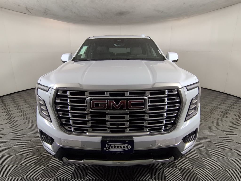 New 2026 GMC Yukon Denali w/ Denali Reserve Package AWD/4WD image 2