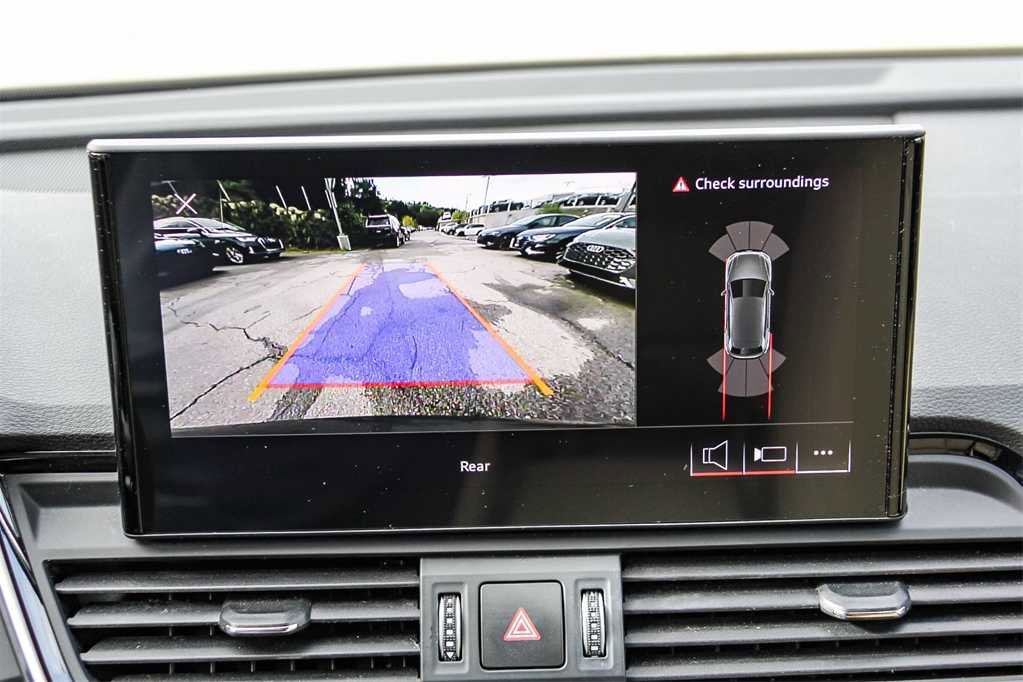 Used 2022 Audi Q5 2.0T Premium image 22