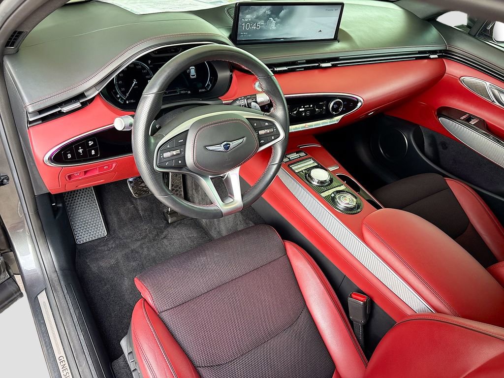 Used 2023 Genesis GV70 2.5T w/ Sport Prestige Package image 9