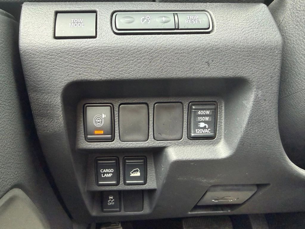 Certified 2022 Nissan Frontier SV image 18