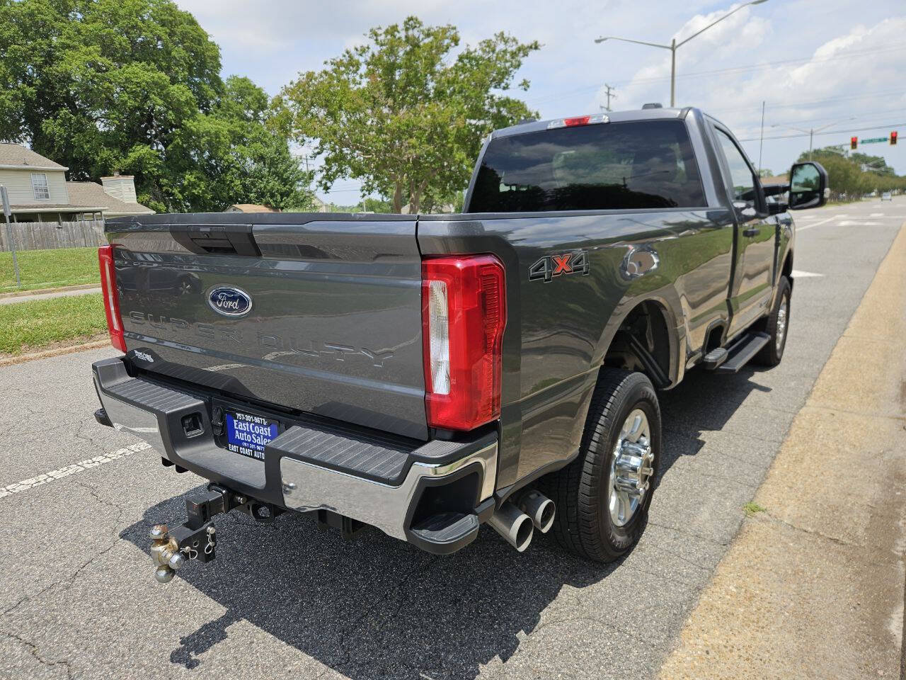Used 2024 Ford F350 XLT AWD/4WD image 6