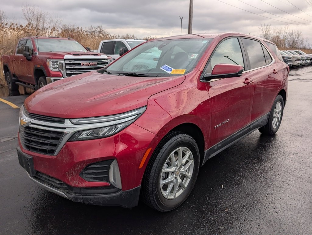 Used 2023 Chevrolet Equinox LT image 4