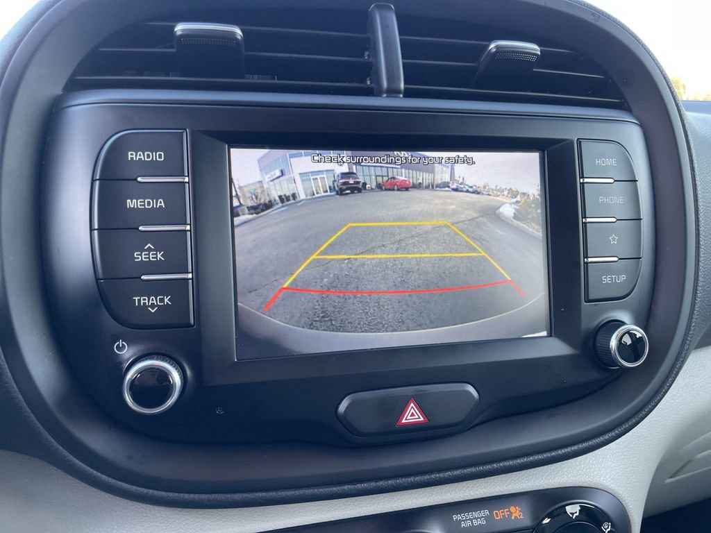 Used 2020 Kia Soul LX FWD image 12