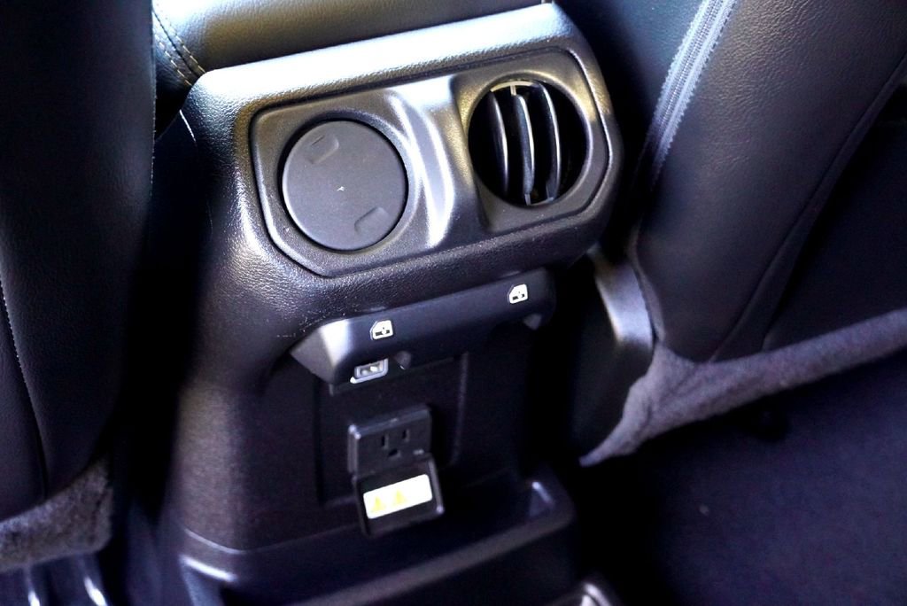 Used 2021 Jeep Wrangler Unlimited Sahara w/ Safety Group image 27