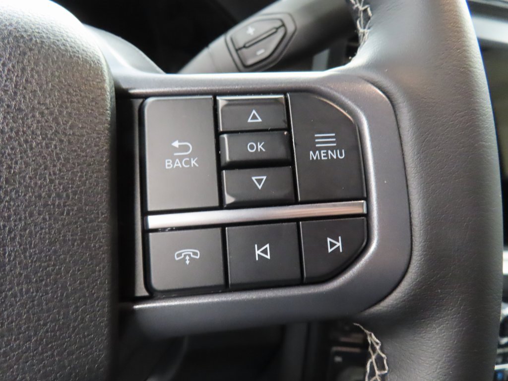 Used 2025 Ford F350 Lariat w/ Black Appearance Package image 64