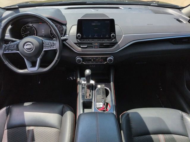 Used 2025 Nissan Altima 2.5 SR image 17