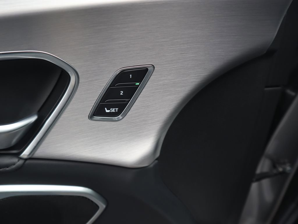 Used 2024 Acura RDX SH-AWD image 20