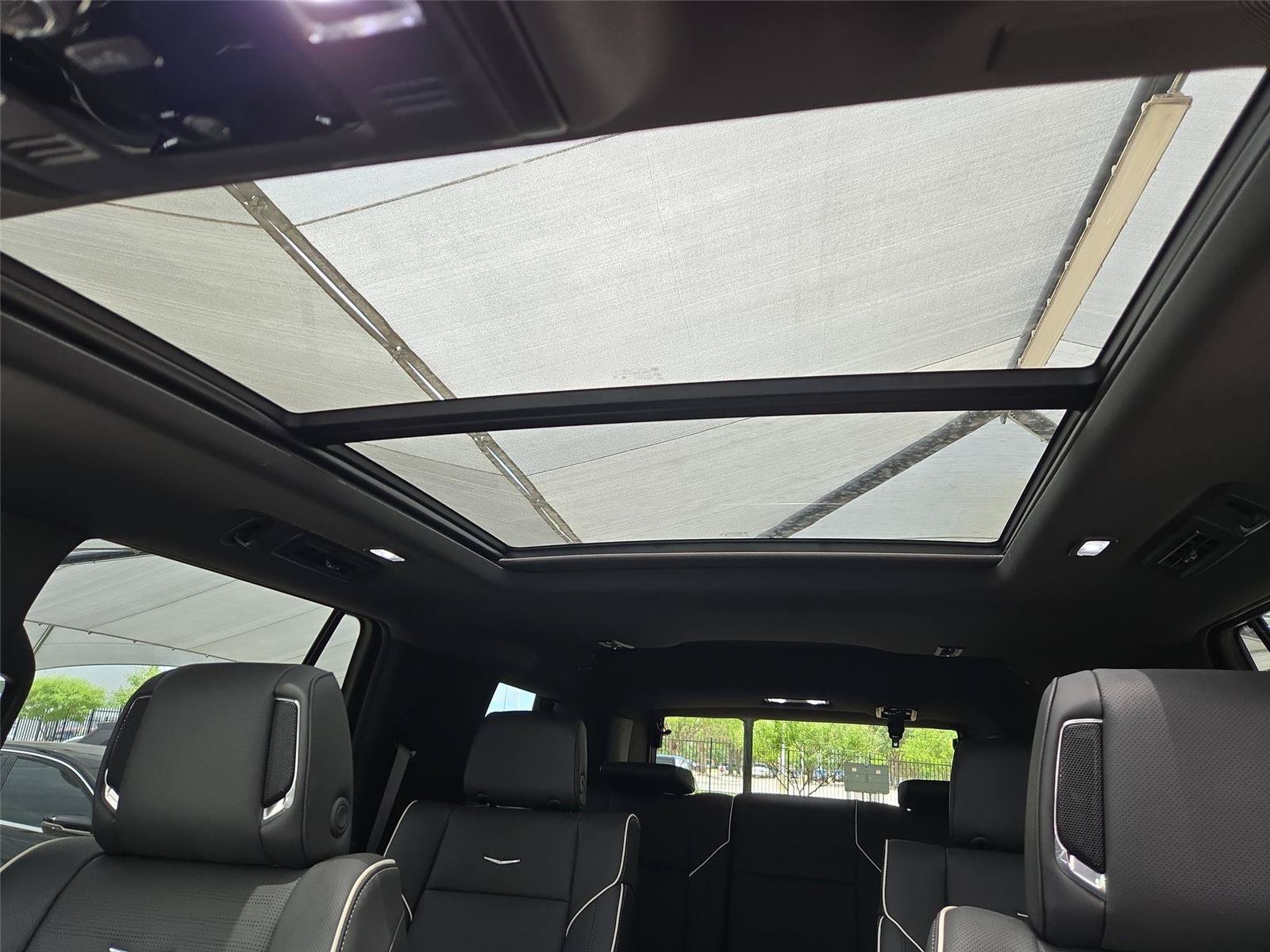 New 2026 Cadillac Escalade Sport w/ Touring Package AWD/4WD image 9