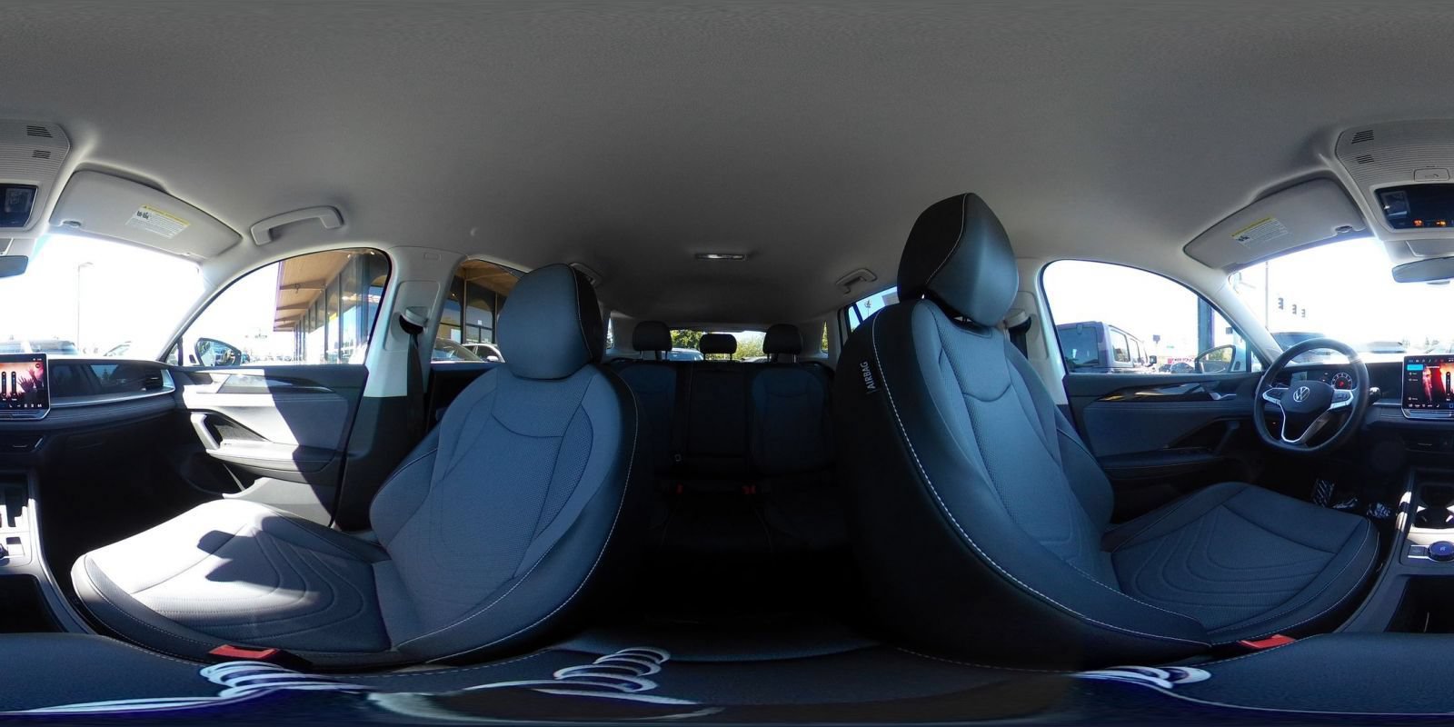 Used 2026 Volkswagen Tiguan SE FWD image 39