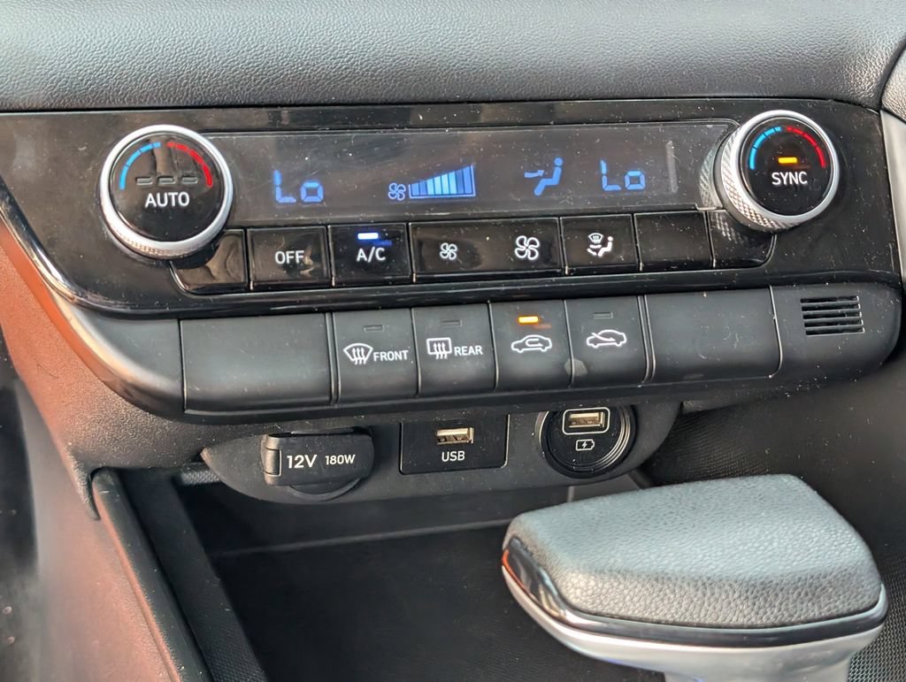 Used 2022 Hyundai Elantra SEL w/ Cargo Package FWD image 26