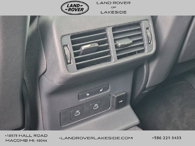 Used 2026 Land Rover Range Rover Velar Dynamic SE AWD/4WD image 13