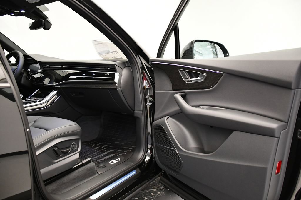 New 2026 Audi Q7 2.0T Premium image 47