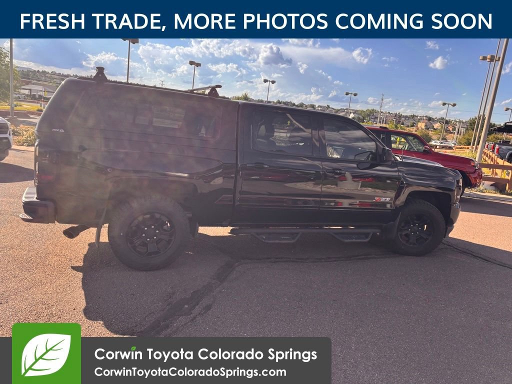 Used 2017 Chevrolet Silverado 1500 LTZ Z71 w/ LTZ Plus Package AWD/4WD image 11