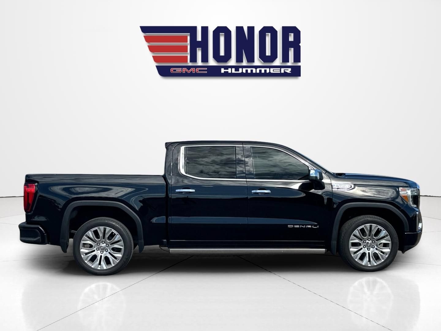 Used 2021 GMC Sierra 1500 Denali w/ Denali Ultimate Package AWD/4WD image 3