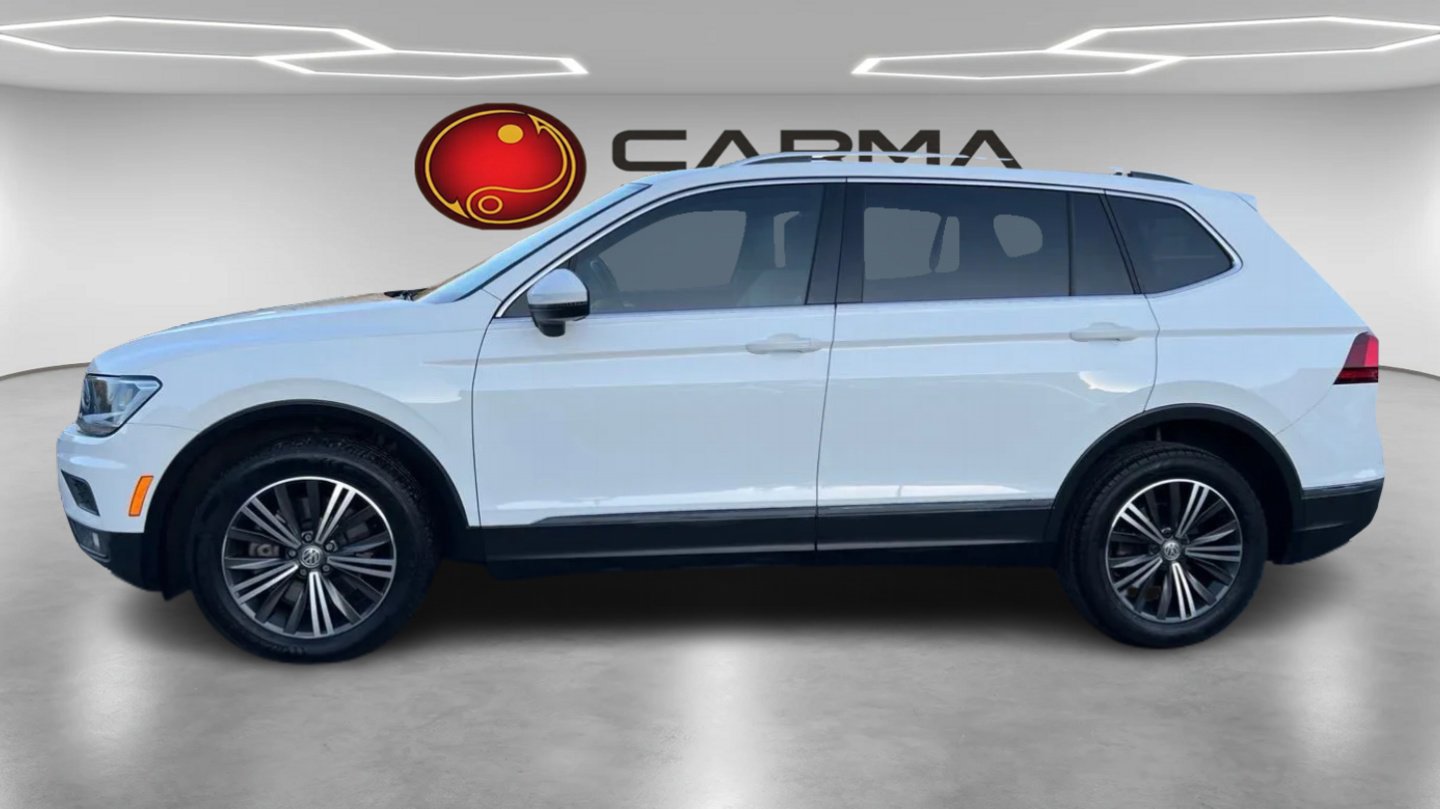 Used 2018 Volkswagen Tiguan SEL w/ 3rd Row Seat Package AWD/4WD image 2