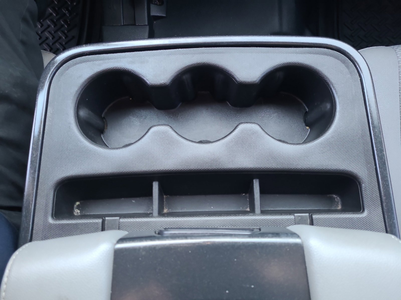 Used 2017 GMC Sierra 1500 4x4 Double Cab w/ Sierra Appearance Package image 19