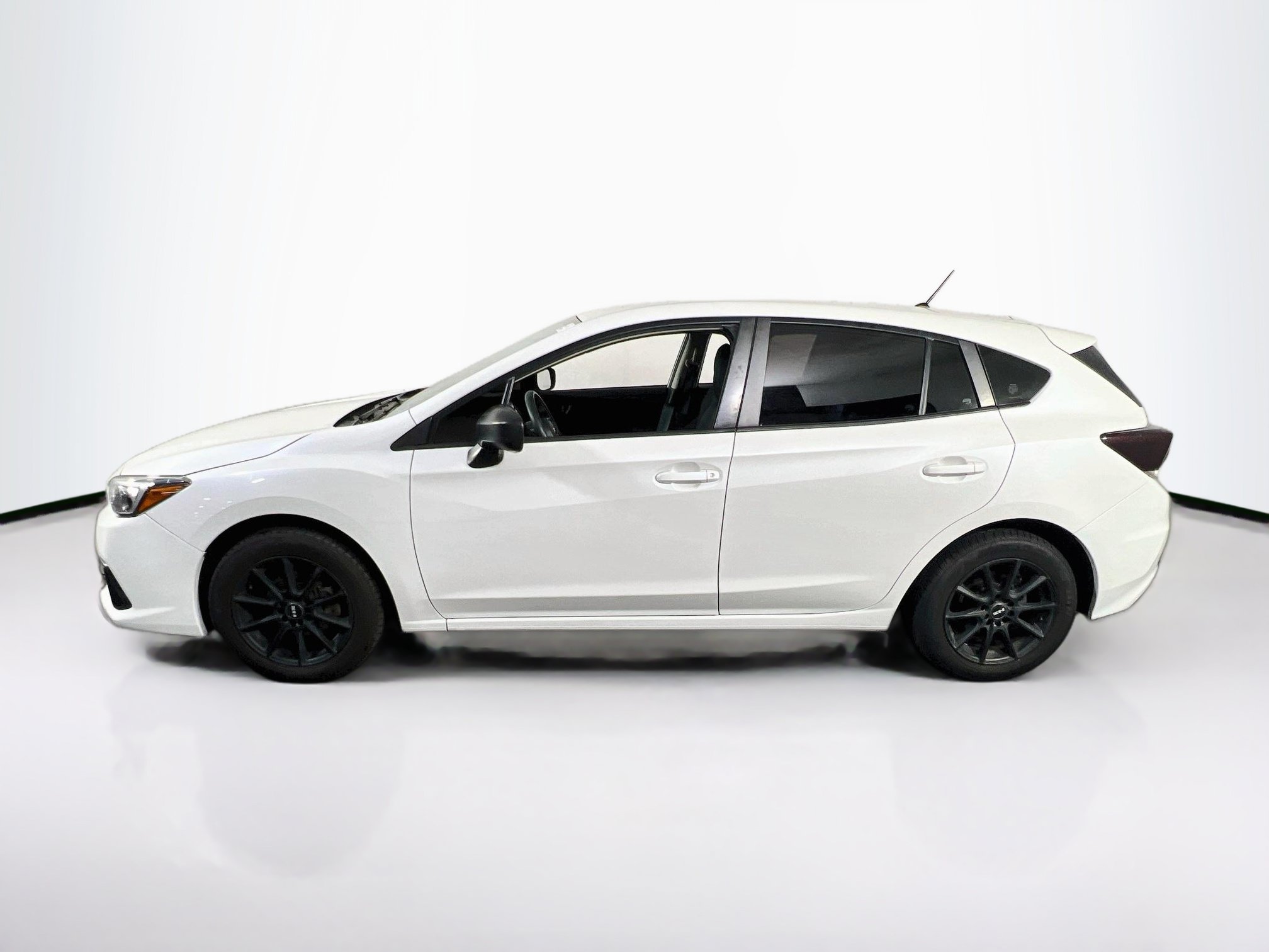 Used 2020 Subaru Impreza 2.0i AWD/4WD image 8