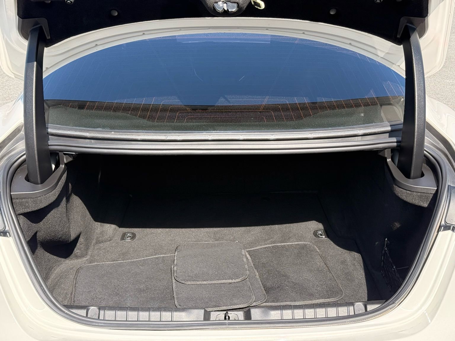 Used 2018 Maserati Ghibli image 12