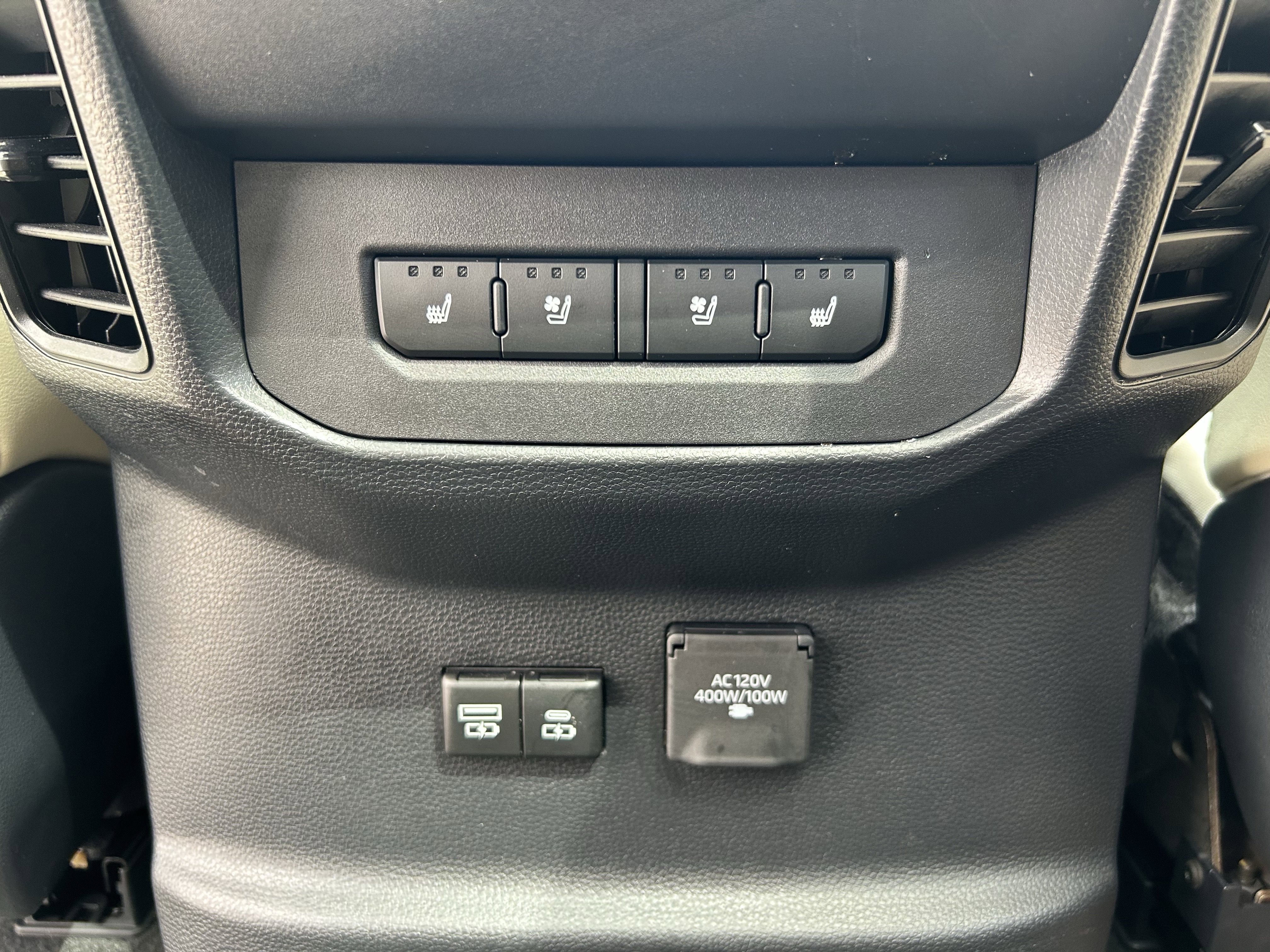 Used 2023 Toyota Tundra 1794 Edition AWD/4WD image 21