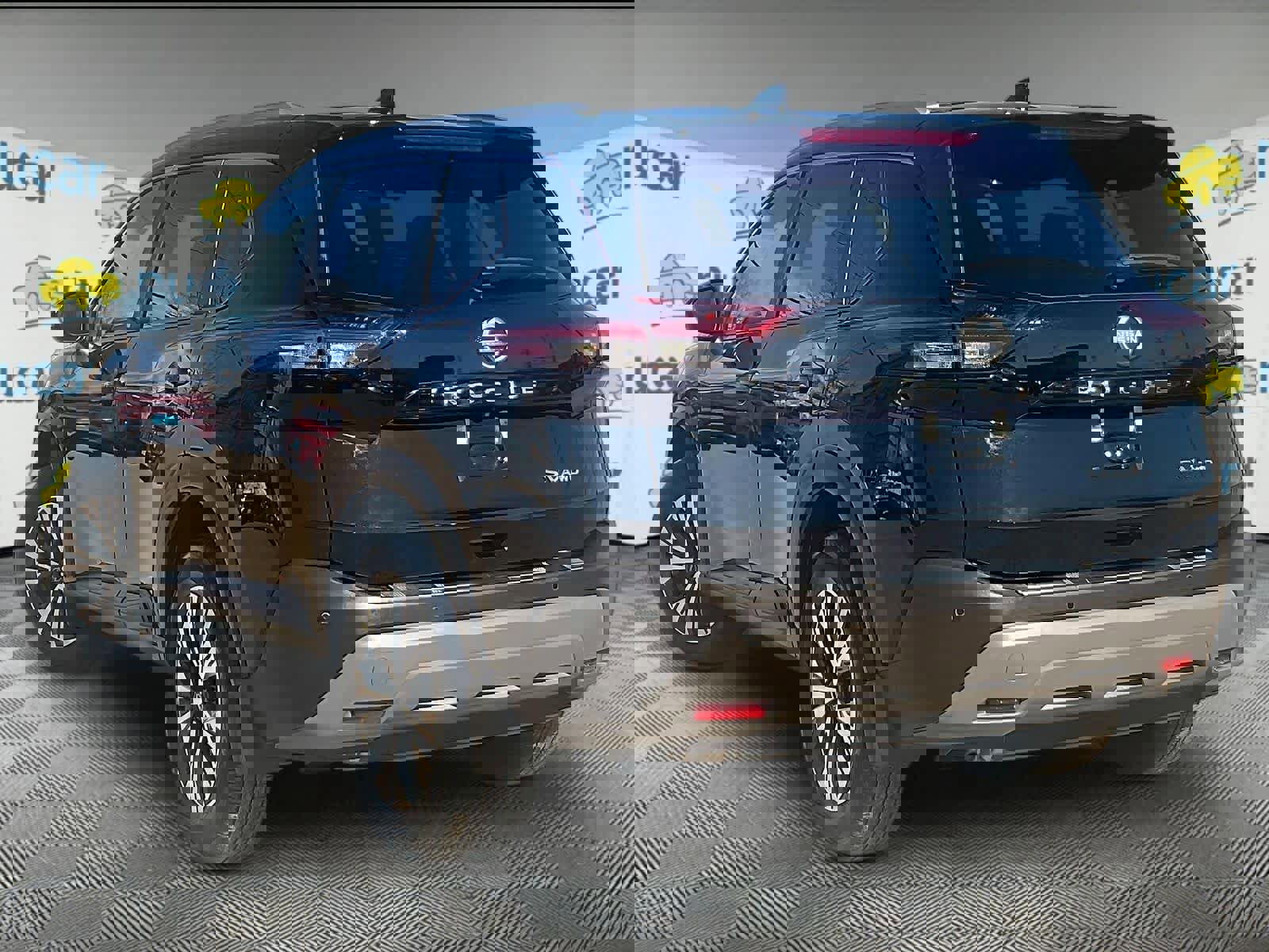 Certified 2023 Nissan Rogue SV w/ SV Premium Package image 4