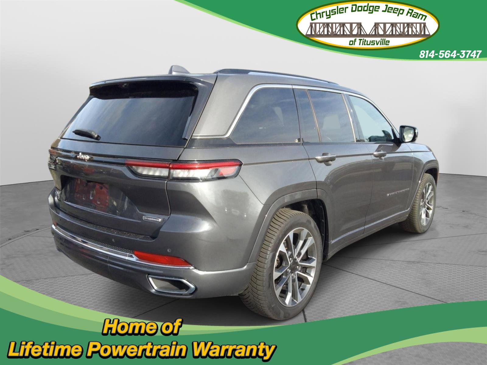 Used 2022 Jeep Grand Cherokee Overland w/ Luxury Tech Group IV image 9