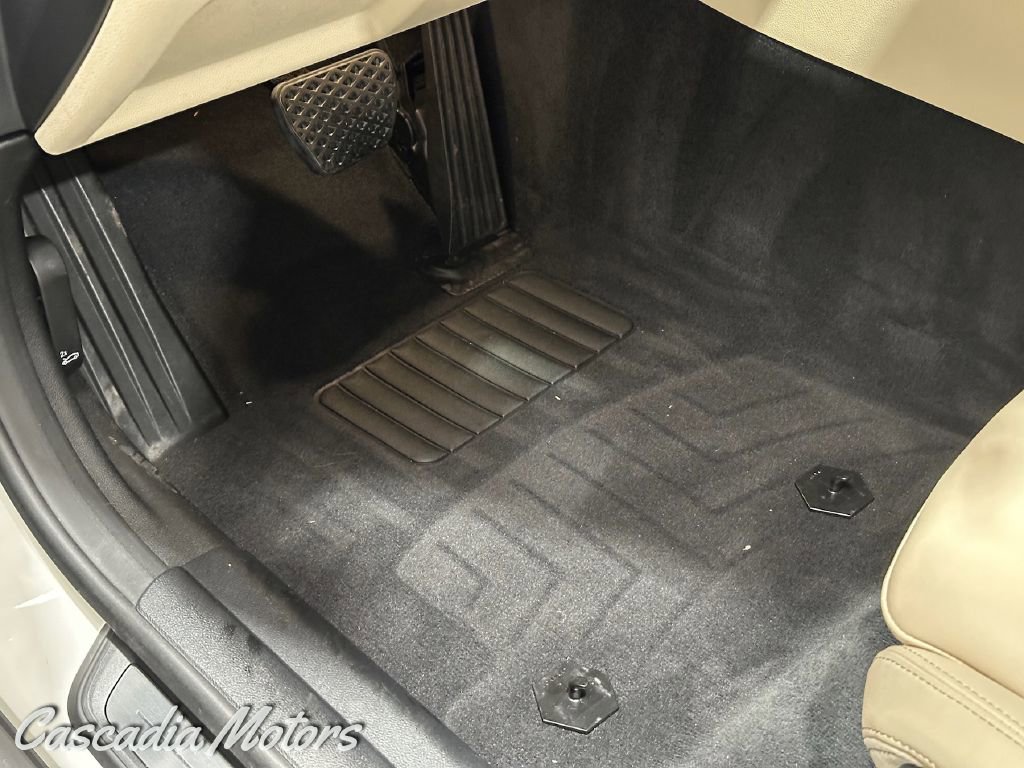 Used 2023 BMW i4 eDrive40 w/ Premium Package image 24