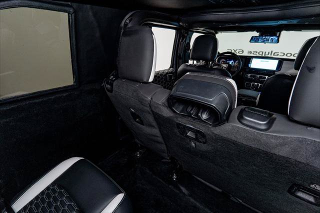 Used 2025 Jeep Gladiator Sport AWD/4WD image 24
