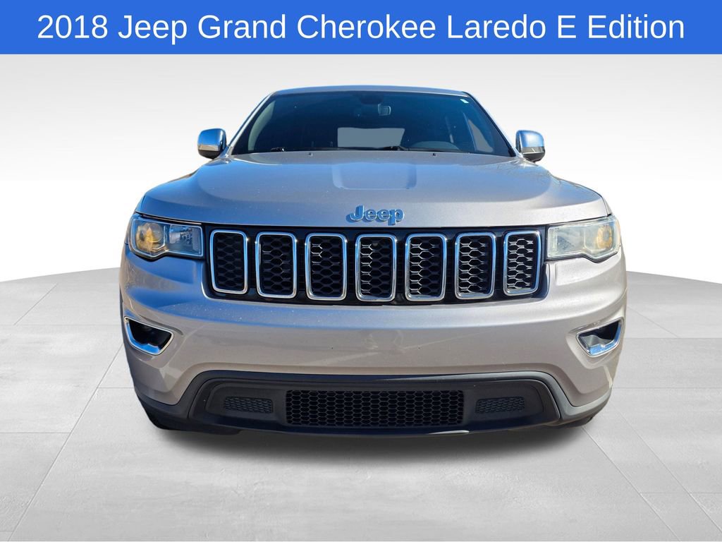 Used 2018 Jeep Grand Cherokee Laredo image 9