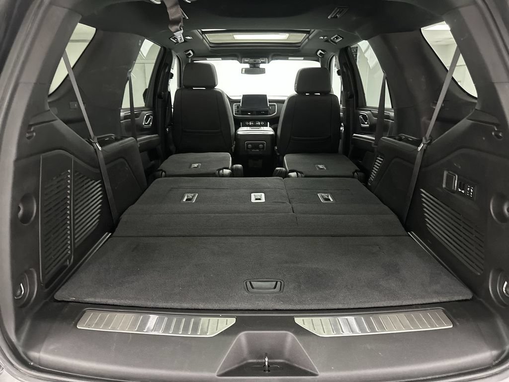 Used 2021 Chevrolet Tahoe Z71 w/ Z71 Signature Package AWD/4WD image 35