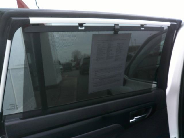 Used 2023 Toyota Highlander XLE image 27