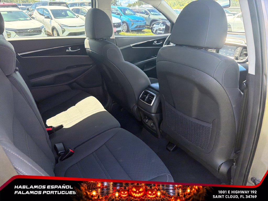 Used 2019 Kia Sorento FWD image 26